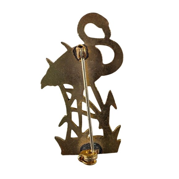 Vtg Flamingo Enamel Pin Brooch Gold Tone With Green & Pink Accents bird animal - Picture 2 of 3